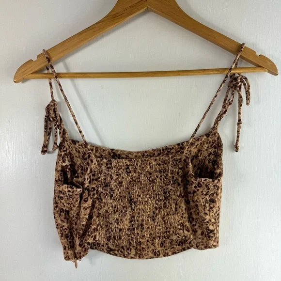 Aritzia Wilfred Penelope Leopard Print Tie Shoulder Smocked Back Camisole Tank - Picture 7 of 8